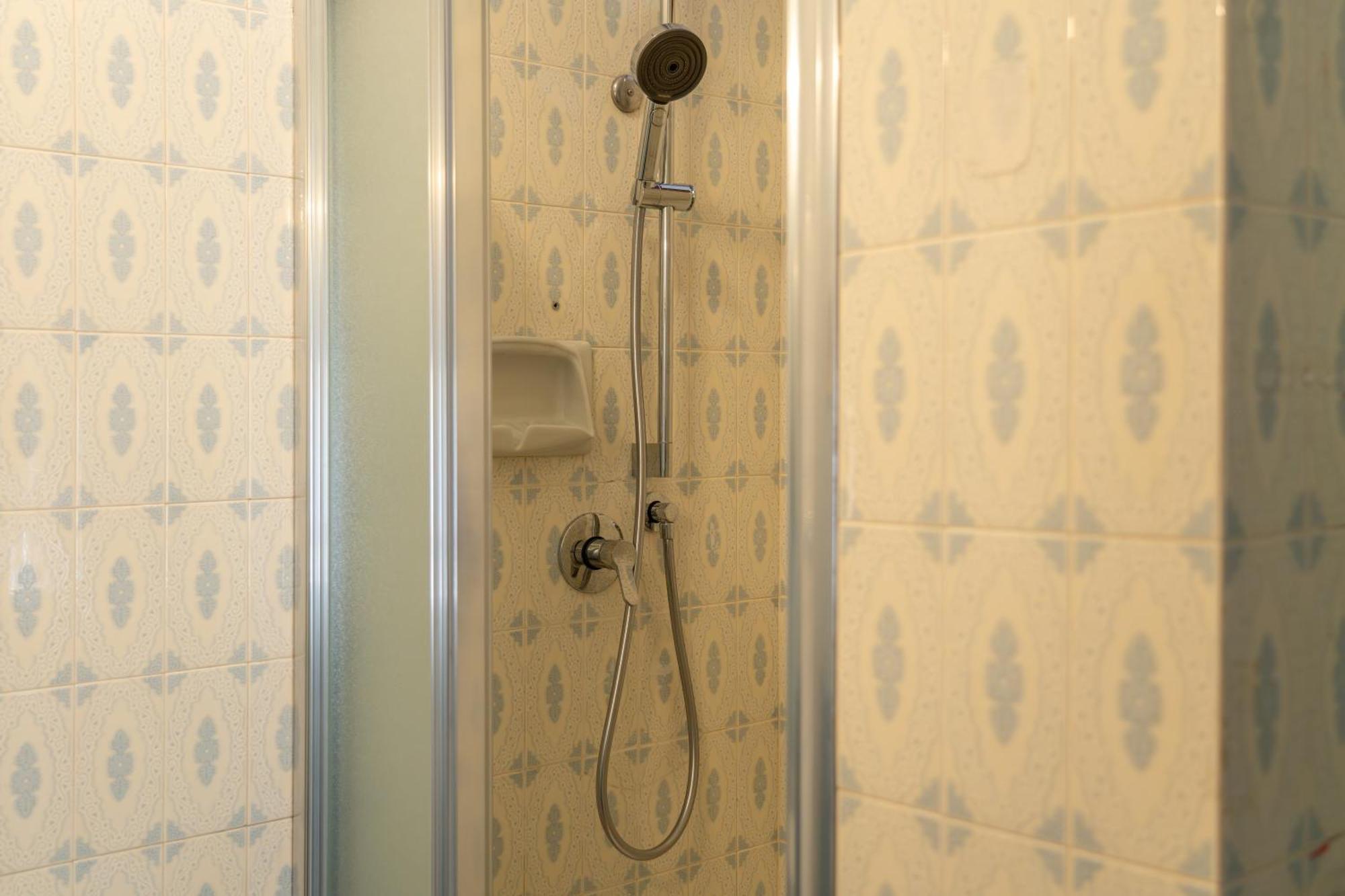 Quieta 6 - Renovated 70S Apartment - Italywego 佩鲁贾 外观 照片
